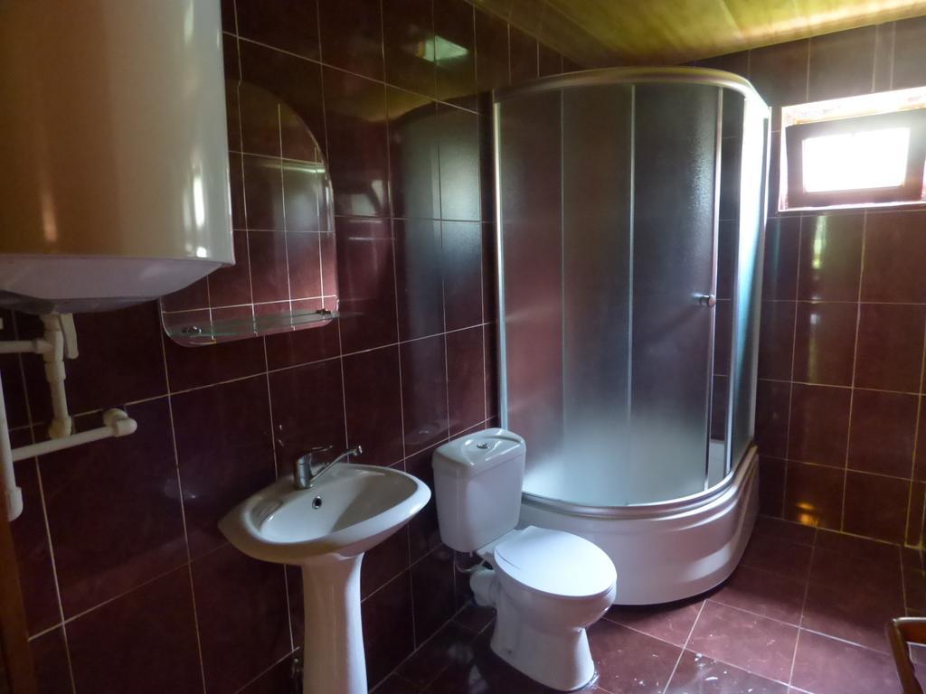 Hotel Hatsvali Mestia Kamer foto
