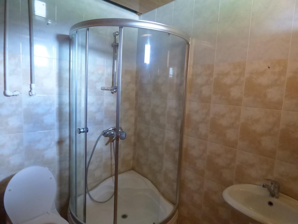 Hotel Hatsvali Mestia Kamer foto